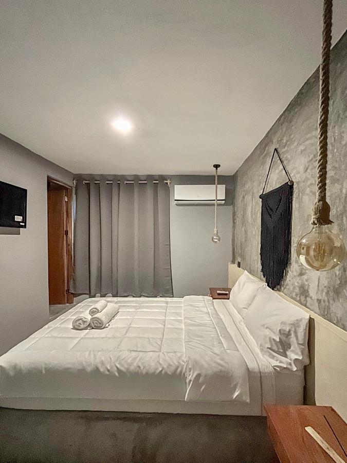 Ariché Valladolid Hotel&Hostal Esterno foto