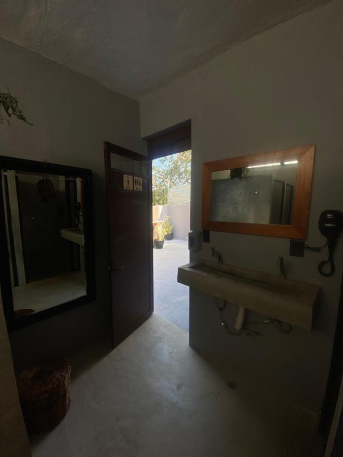 Ariché Valladolid Hotel&Hostal Esterno foto